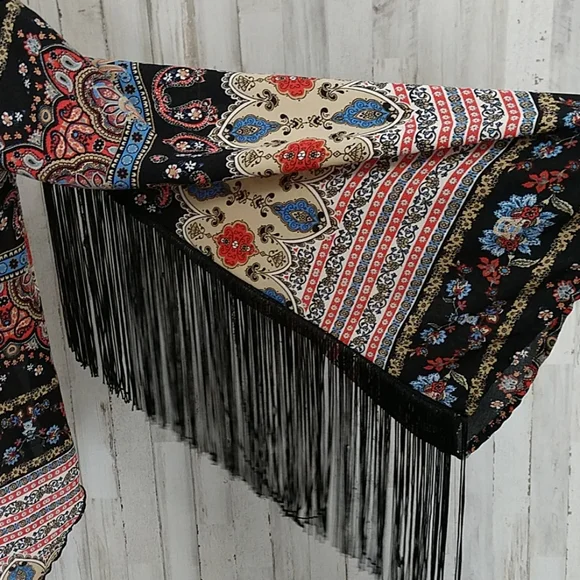 See You Monday Boho Fringe Floral Hi/Low Blouse - Picture 3 of 8